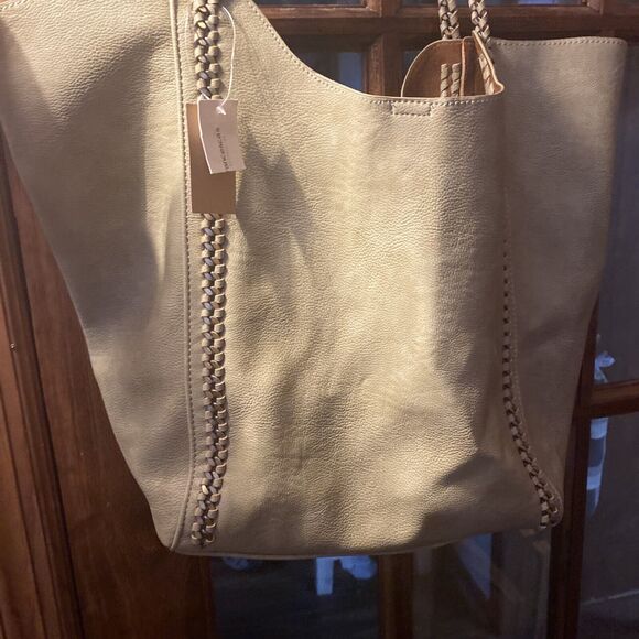 francesca's Handbags - NWT Olive Green Tote Bag from FRANCESCAS Chocolate Brown Lining Double Handled